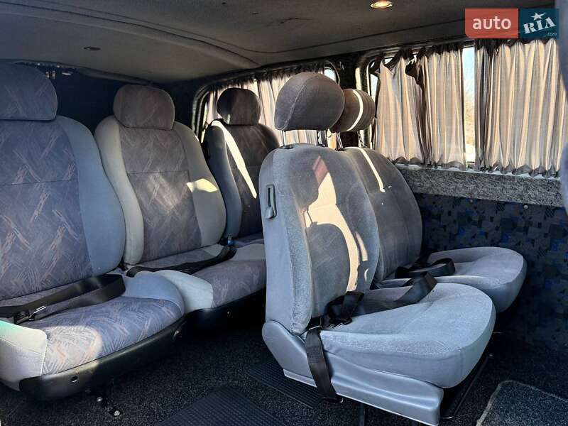 Минивэн Mercedes-Benz Vito 2004 в Кривом Роге фото 9 Минивэн Mercedes-Benz Vito 2004 в Кривом Роге