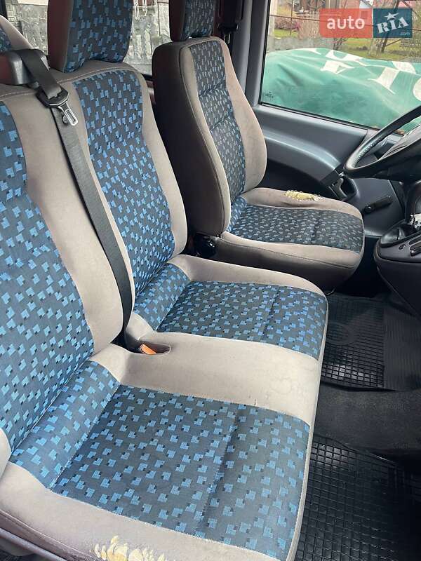 Минивэн Mercedes-Benz Vito 2001 в Черновцах