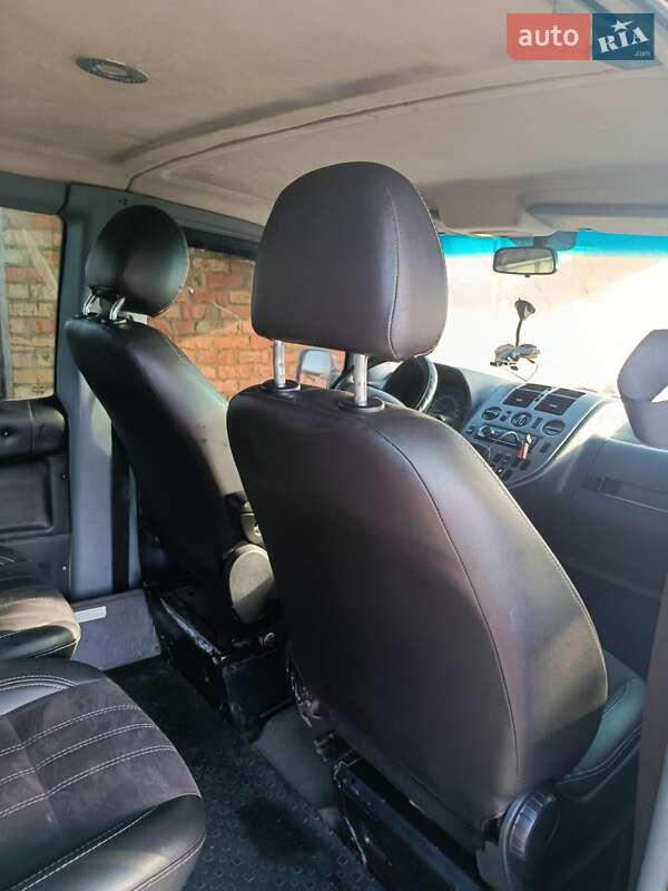 Минивэн Mercedes-Benz Vito 2000 в Павлограде