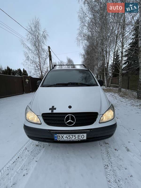 Грузопассажирский фургон Mercedes-Benz Vito 2007 в Броварах