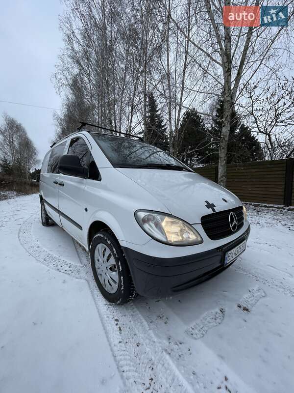 Грузопассажирский фургон Mercedes-Benz Vito 2007 в Броварах