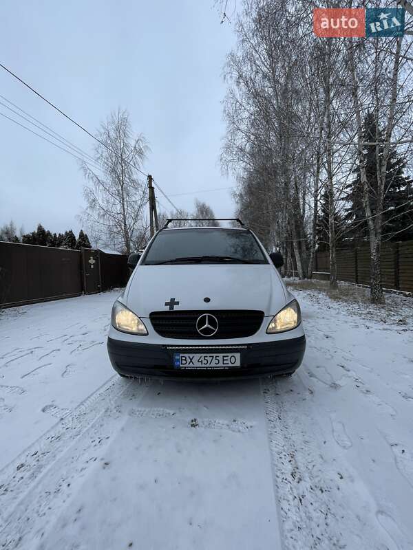 Грузопассажирский фургон Mercedes-Benz Vito 2007 в Броварах