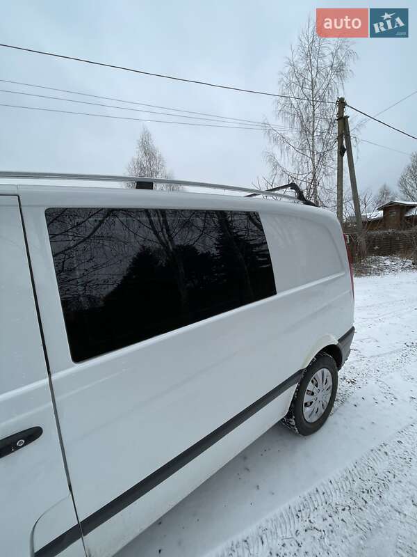 Грузопассажирский фургон Mercedes-Benz Vito 2007 в Броварах