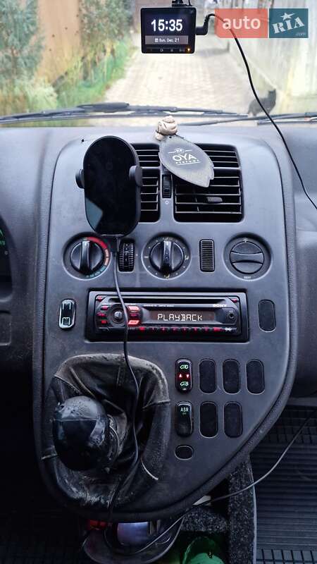 Минивэн Mercedes-Benz Vito 2002 в Никополе