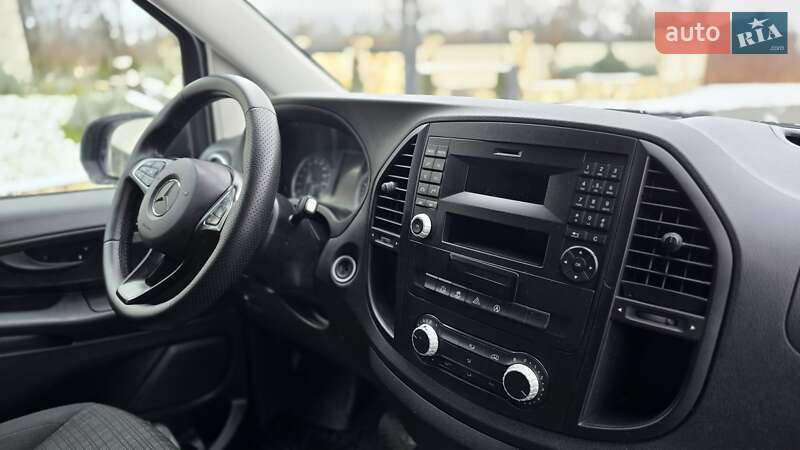 Минивэн Mercedes-Benz Vito 2015 в Мукачево