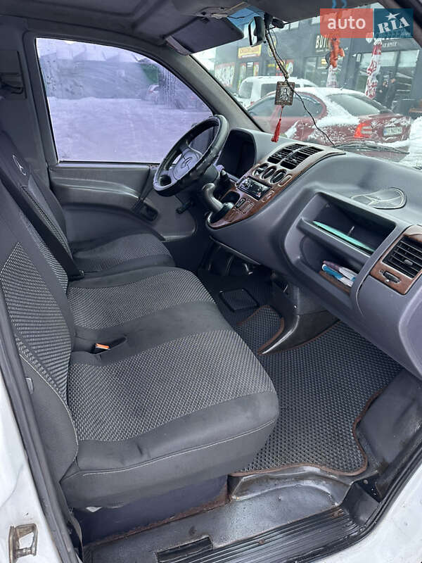 Грузовой фургон Mercedes-Benz Vito 1996 в Первомайске