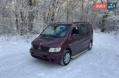 Грузопассажирский фургон Mercedes-Benz Vito 2004 в Киеве