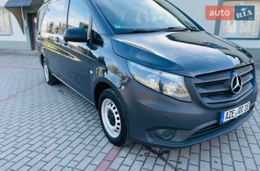 Вантажопасажирський фургон Mercedes-Benz Vito 2016 в Черкасах