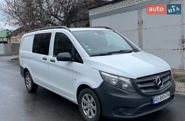 Микроавтобус грузовой (до 3,5т) Mercedes-Benz Vito 2015 в Харькове
