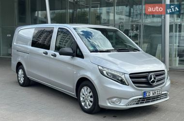 Вантажний фургон Mercedes-Benz Vito 2022 в Луцьку