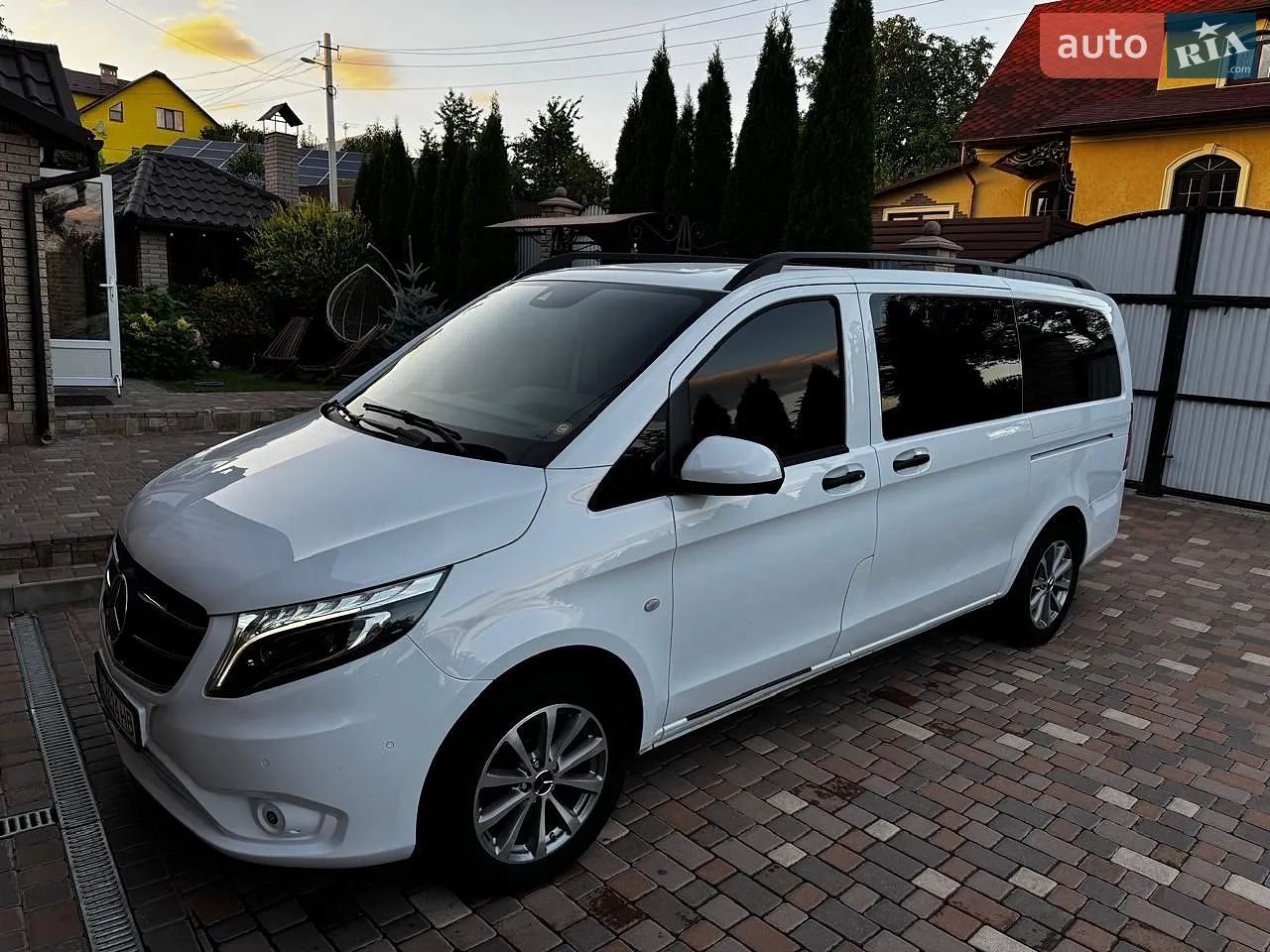 2022 Mercedes-Benz Vito - мініатюра 16