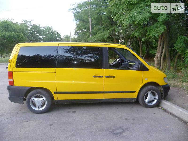 Мінівен Mercedes-Benz Vito 2000 в Запоріжжі