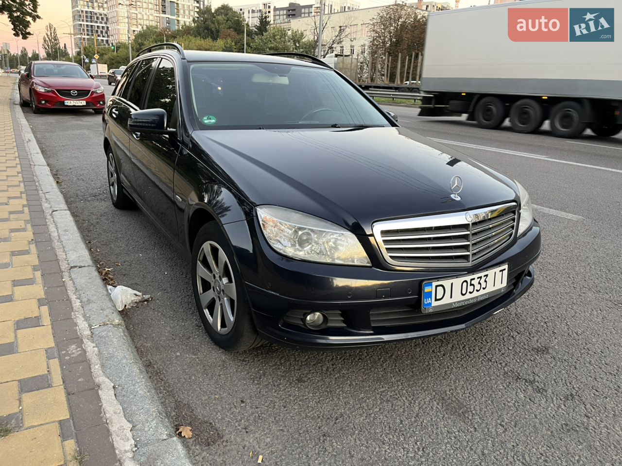 2010 Mercedes-Benz C-klasse - мініатюра 12