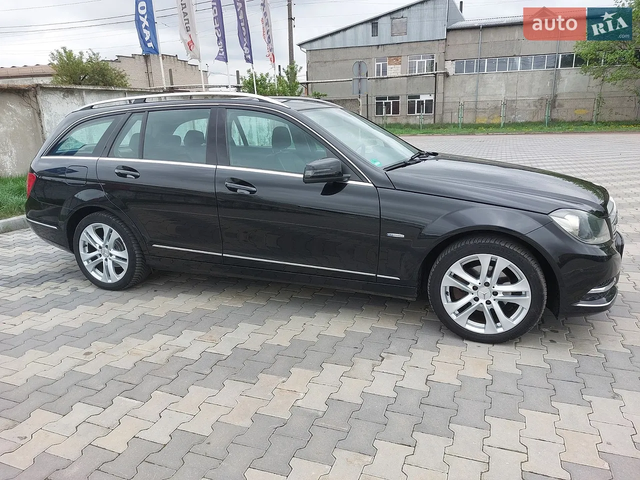 2011 Mercedes-Benz C-klasse - мініатюра 18