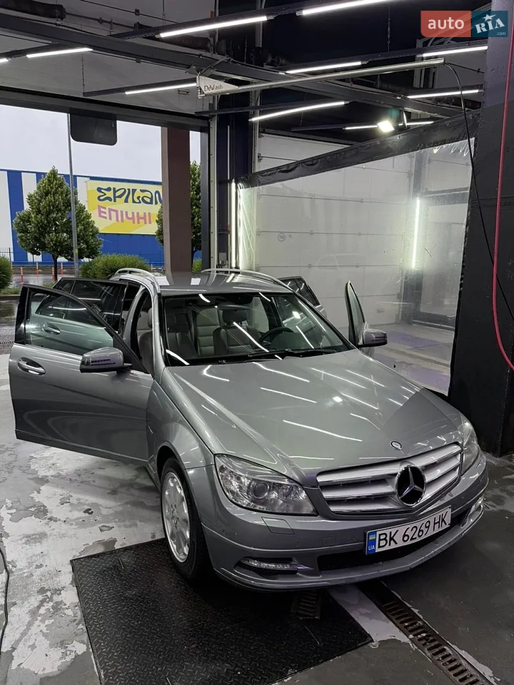 2011 Mercedes-Benz C-klasse - мініатюра 12