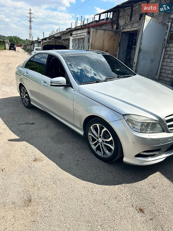 2010 Mercedes-Benz C-klasse - мініатюра 38