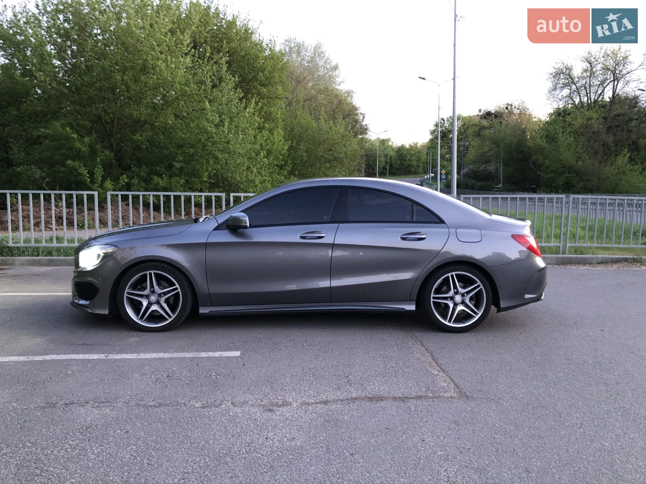 2015 Mercedes-Benz CLA-klasse - мініатюра 30