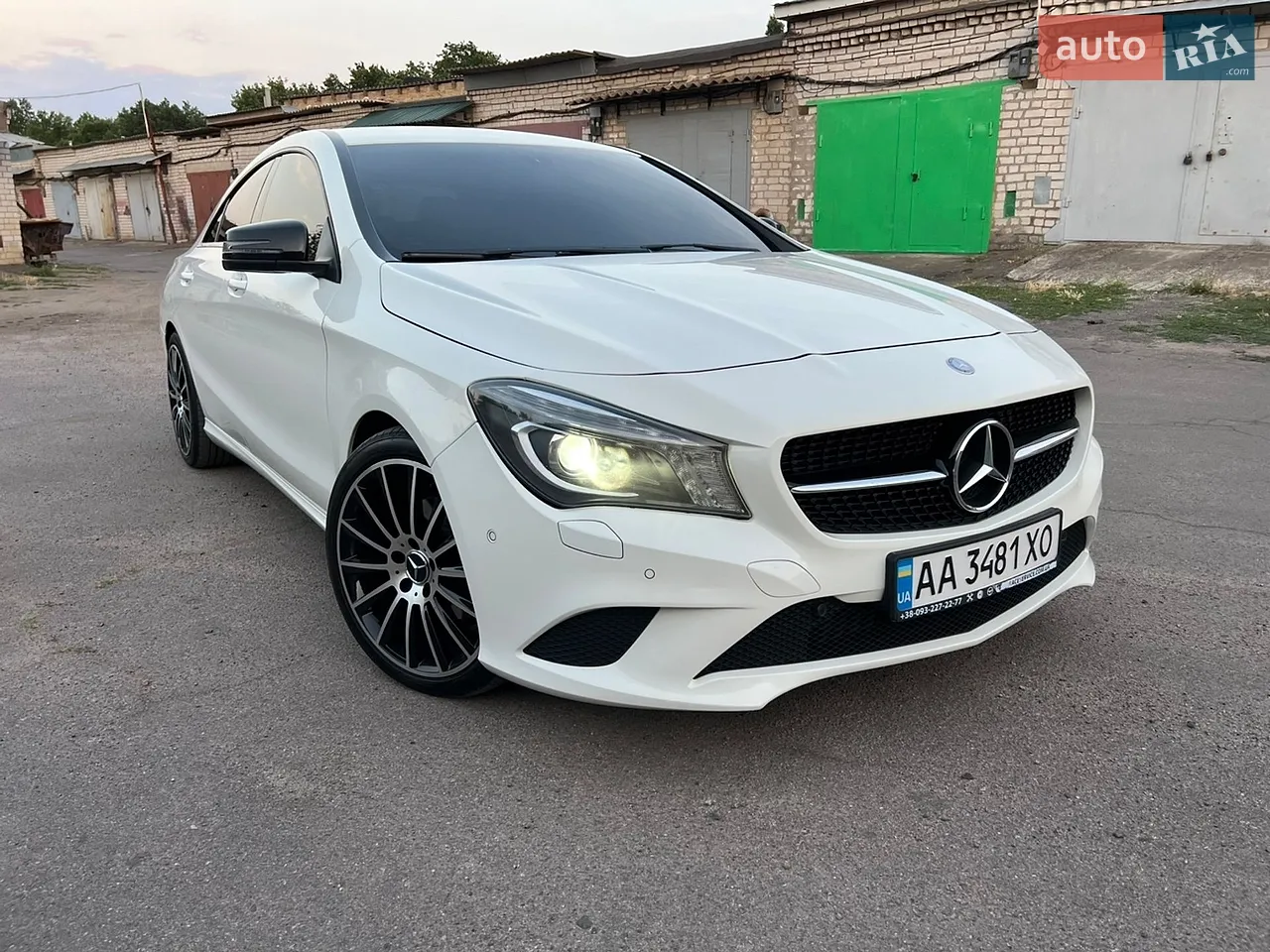 2013 Mercedes-Benz CLA-klasse - мініатюра 19