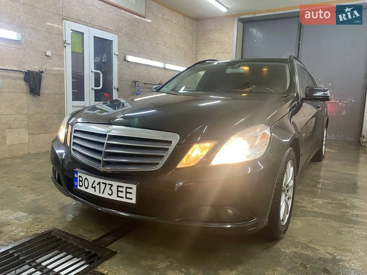 2010 Mercedes-Benz E-klasse - мініатюра 40