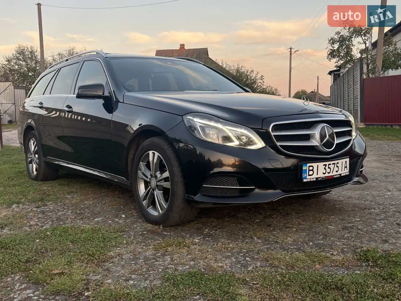 2013 Mercedes-Benz E-klasse - мініатюра 15