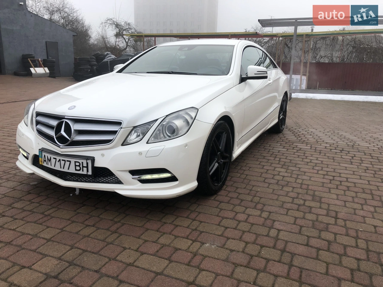 2012 Mercedes-Benz E-klasse - мініатюра 31