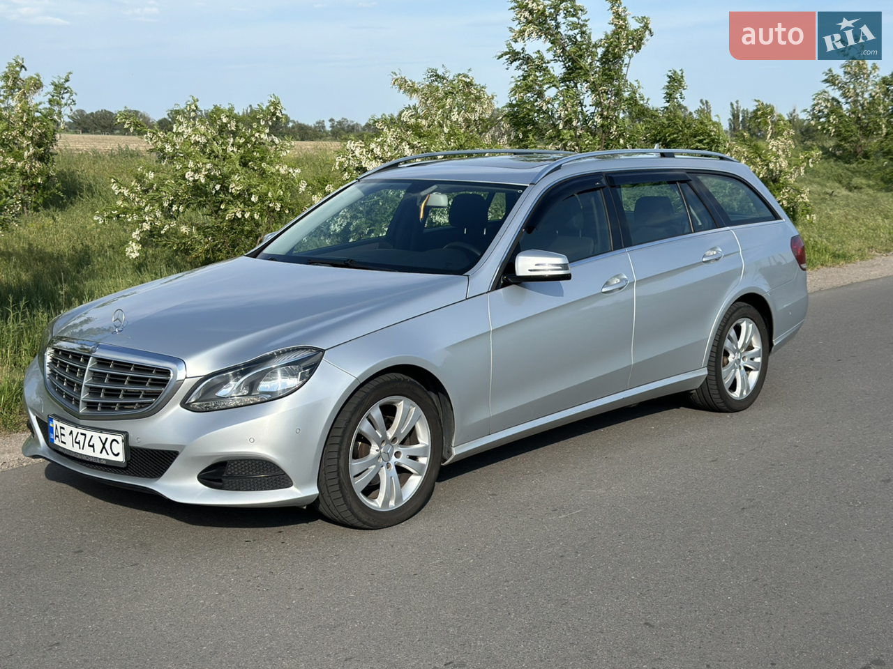 2013 Mercedes-Benz E-klasse - мініатюра 30