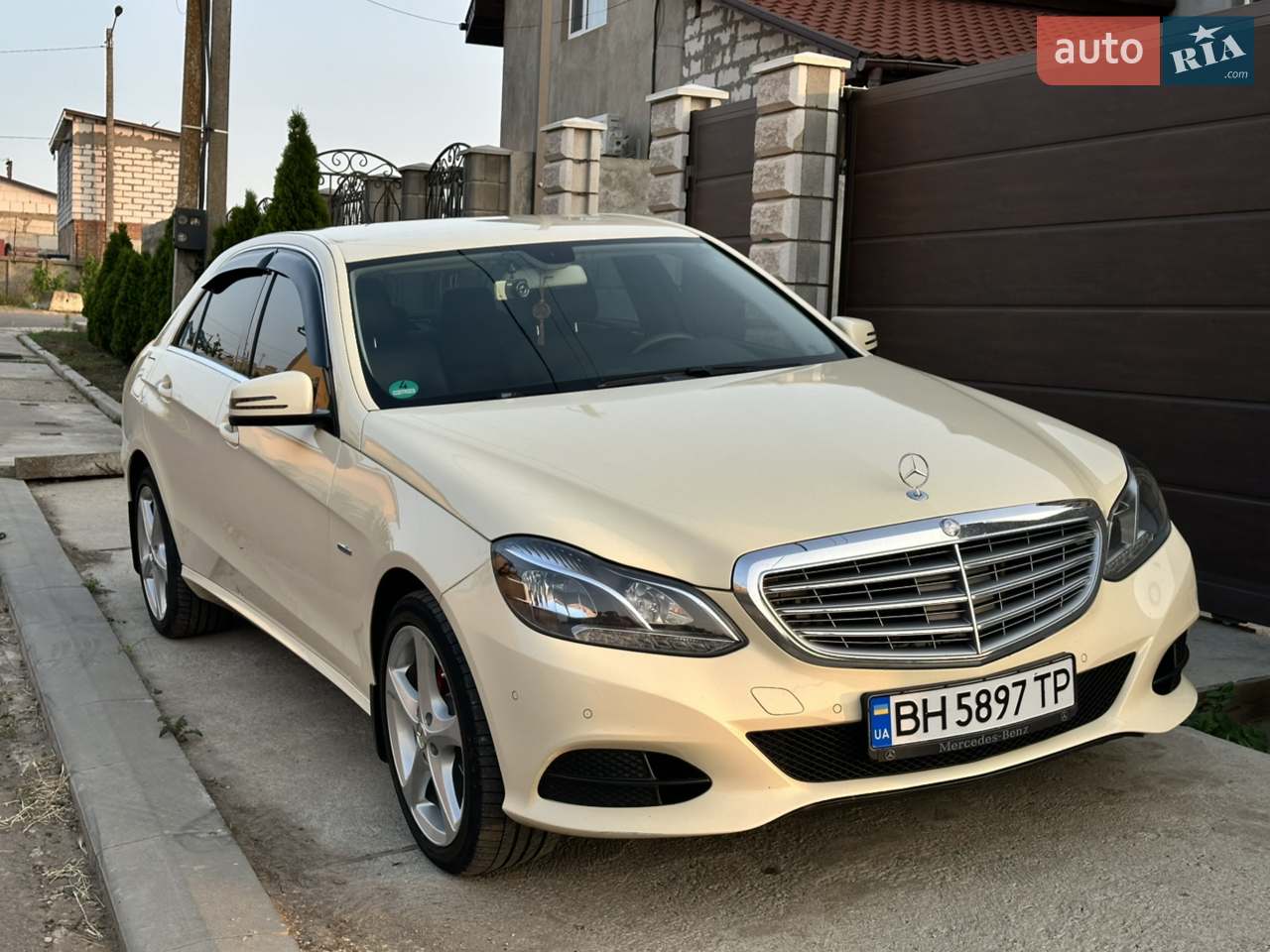 2015 Mercedes-Benz E-klasse - мініатюра 13