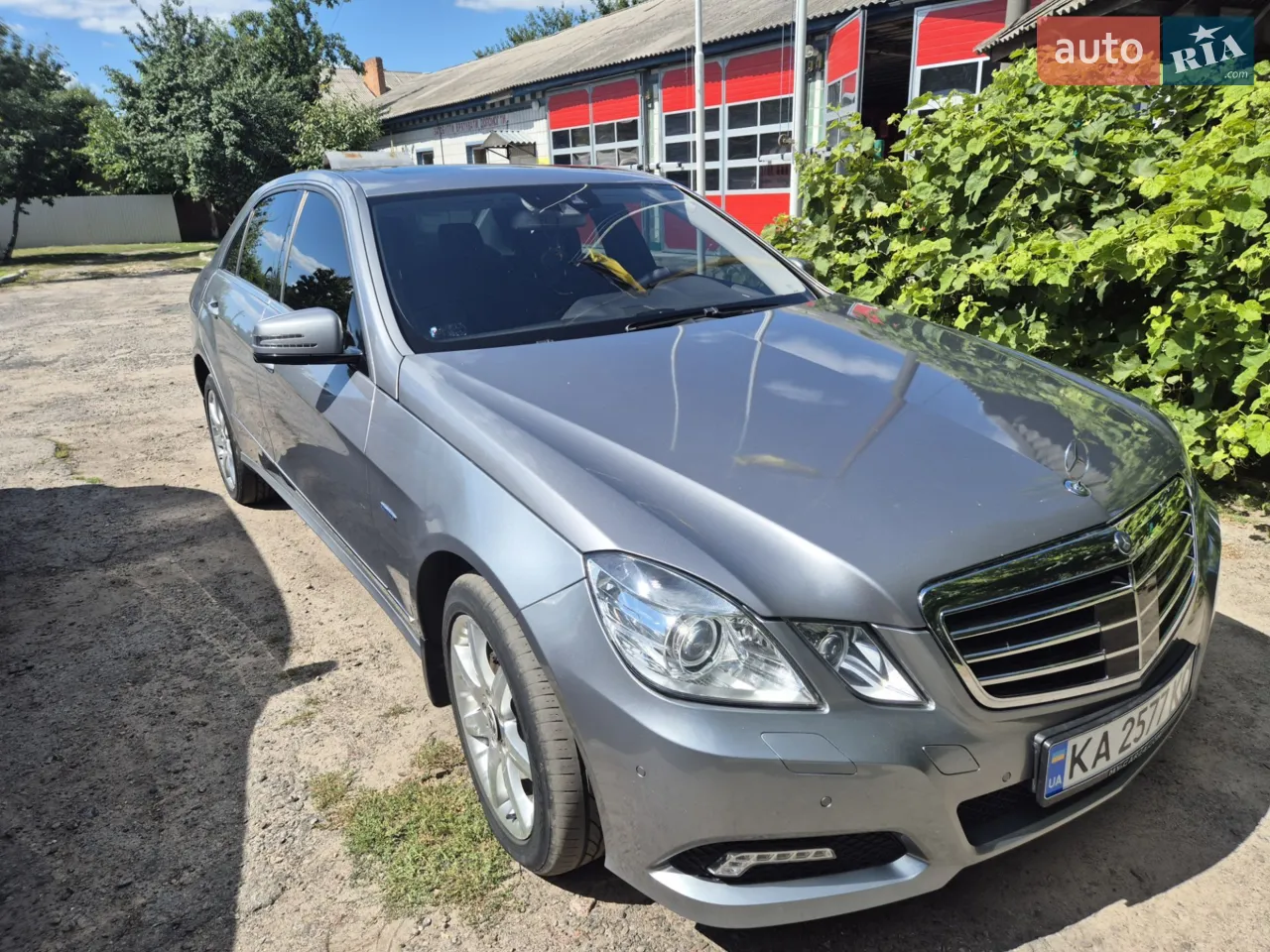 2010 Mercedes-Benz E-klasse - мініатюра 29