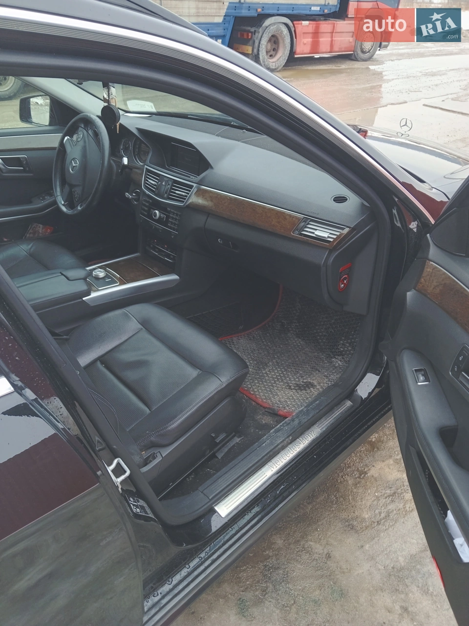 2012 Mercedes-Benz E-klasse - мініатюра 8