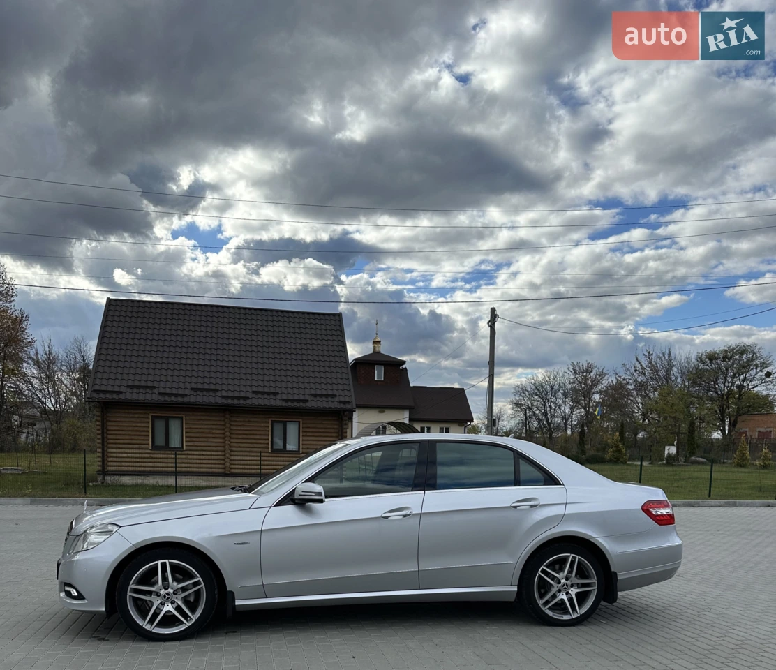 2010 Mercedes-Benz E-klasse - мініатюра 21