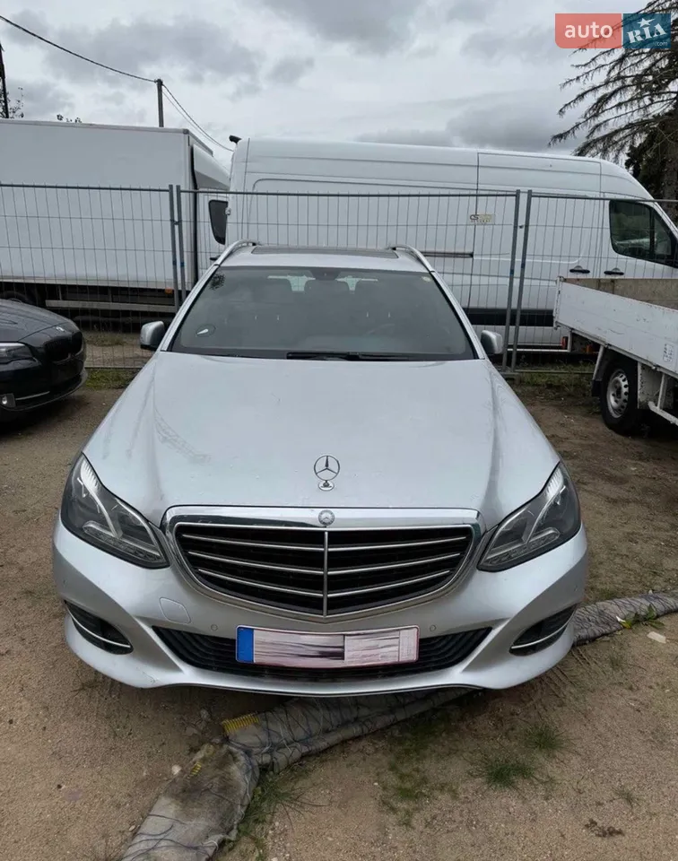 2014 Mercedes-Benz E-klasse - мініатюра 38