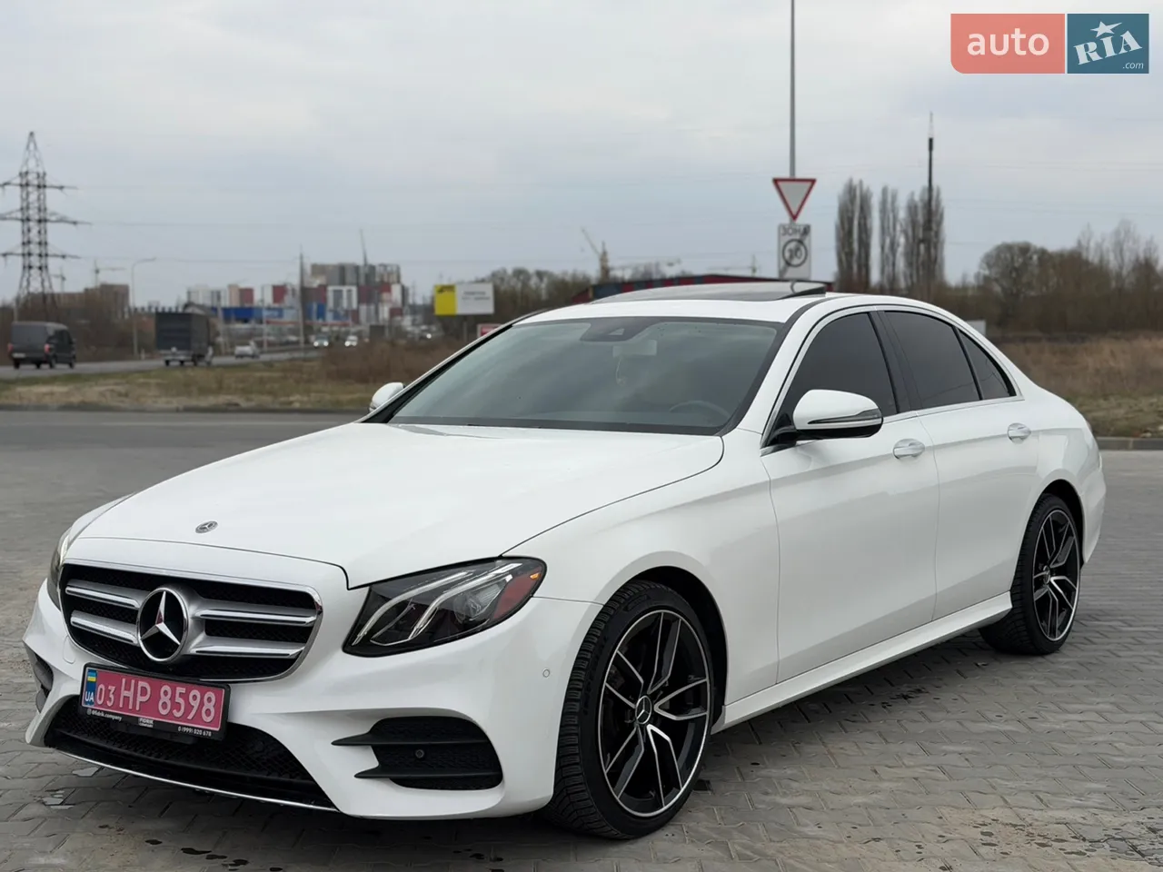 2017 Mercedes-Benz E-klasse - мініатюра 29