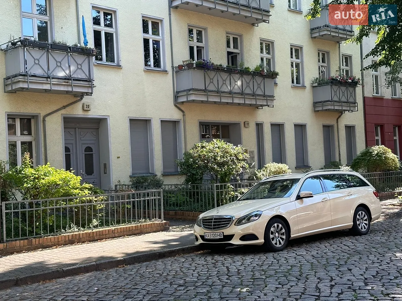 2015 Mercedes-Benz E-klasse - мініатюра 16