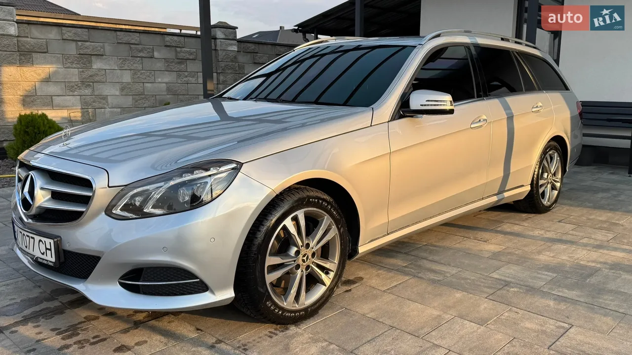 2013 Mercedes-Benz E-klasse - мініатюра 22