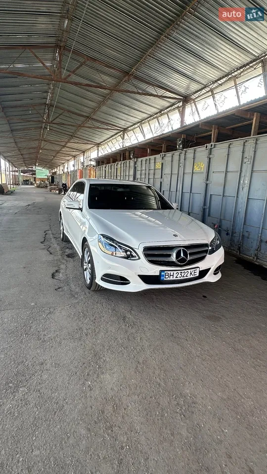 2013 Mercedes-Benz E-klasse - мініатюра 33