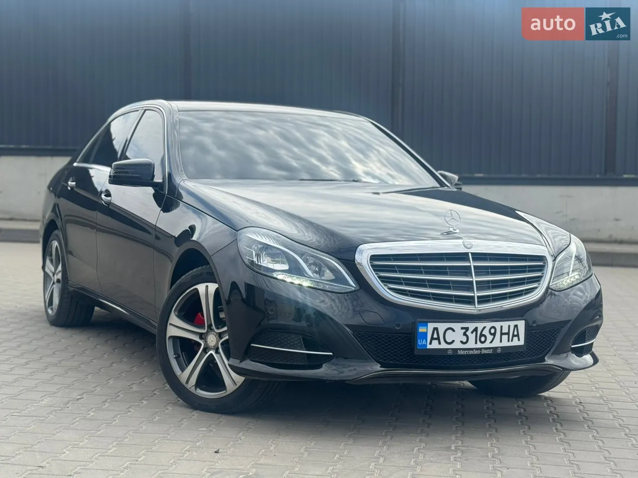 2013 Mercedes-Benz E-klasse - мініатюра 47