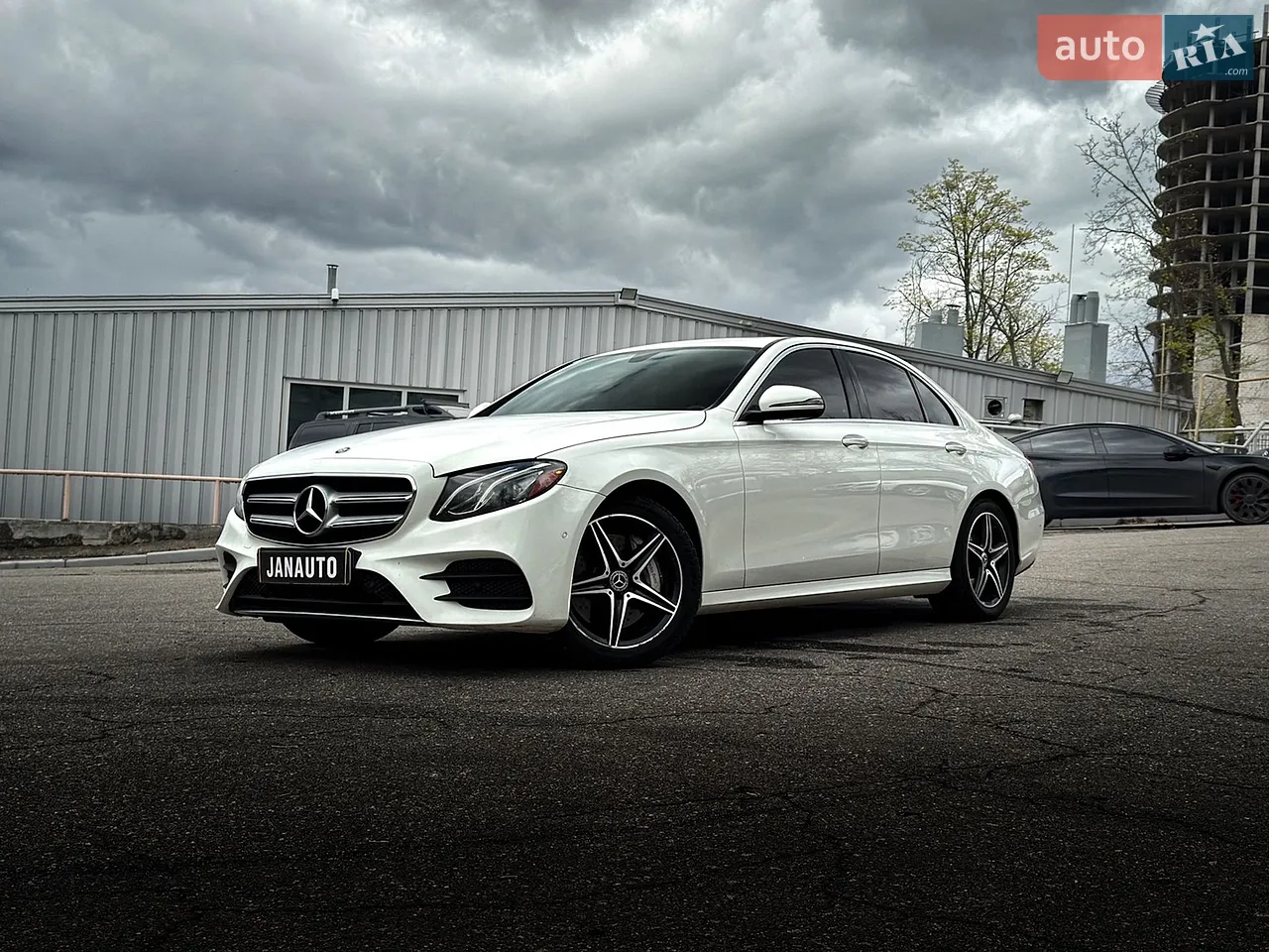 2016 Mercedes-Benz E-klasse - мініатюра 24