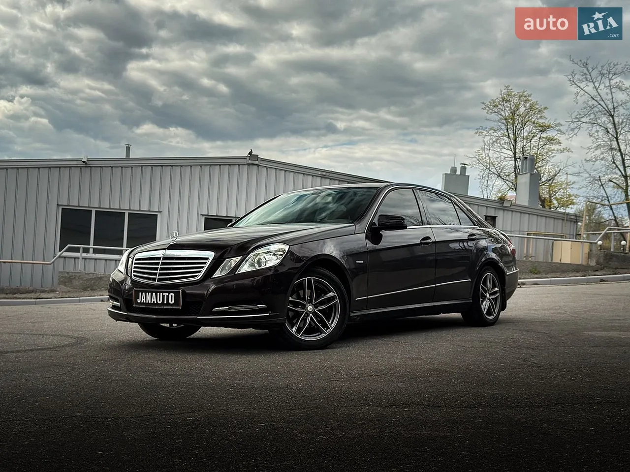 2011 Mercedes-Benz E-klasse - мініатюра 26