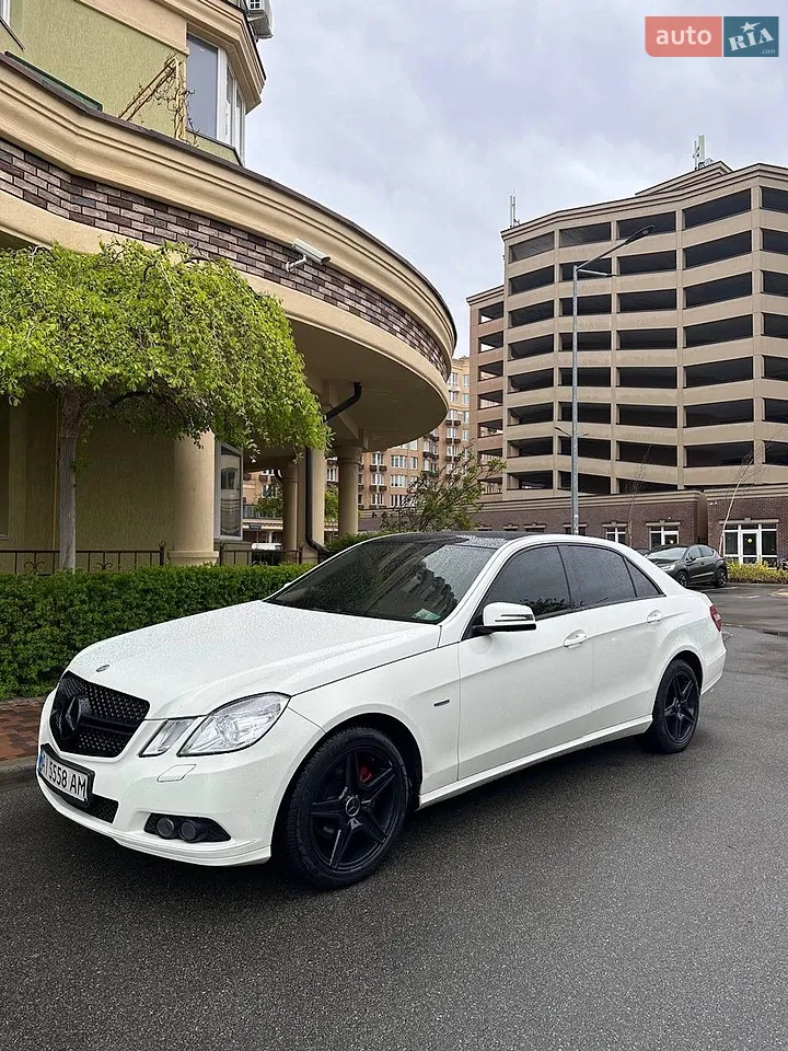 2011 Mercedes-Benz E-klasse - мініатюра 24