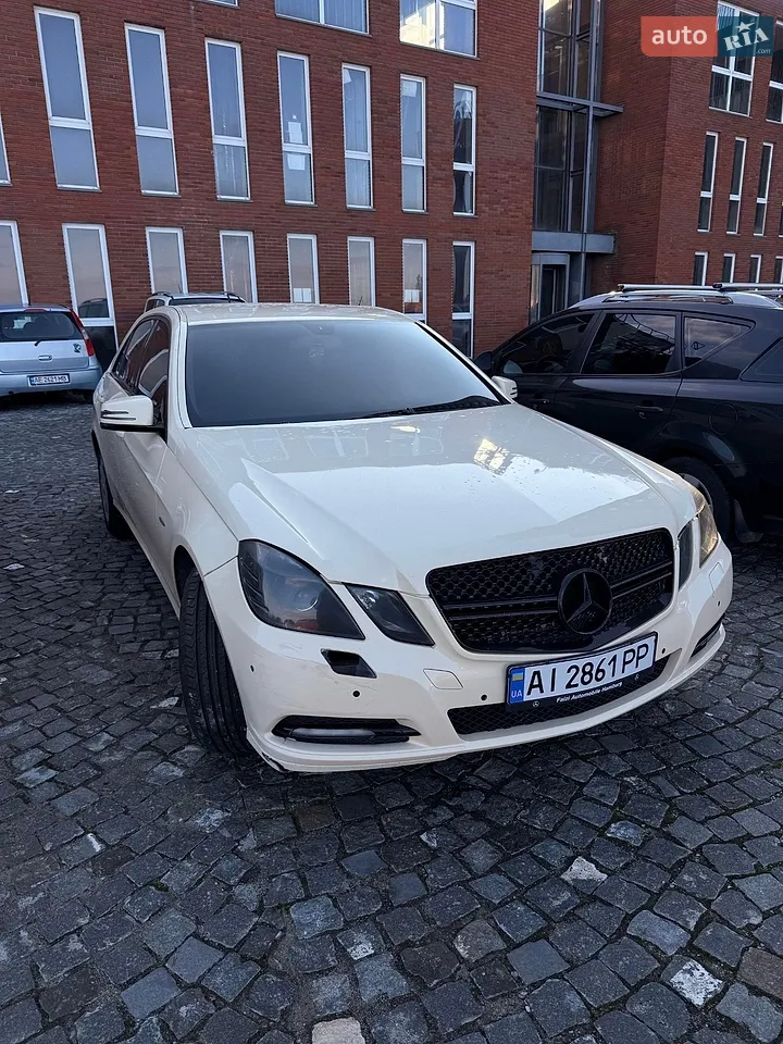 2010 Mercedes-Benz E-klasse - мініатюра 15