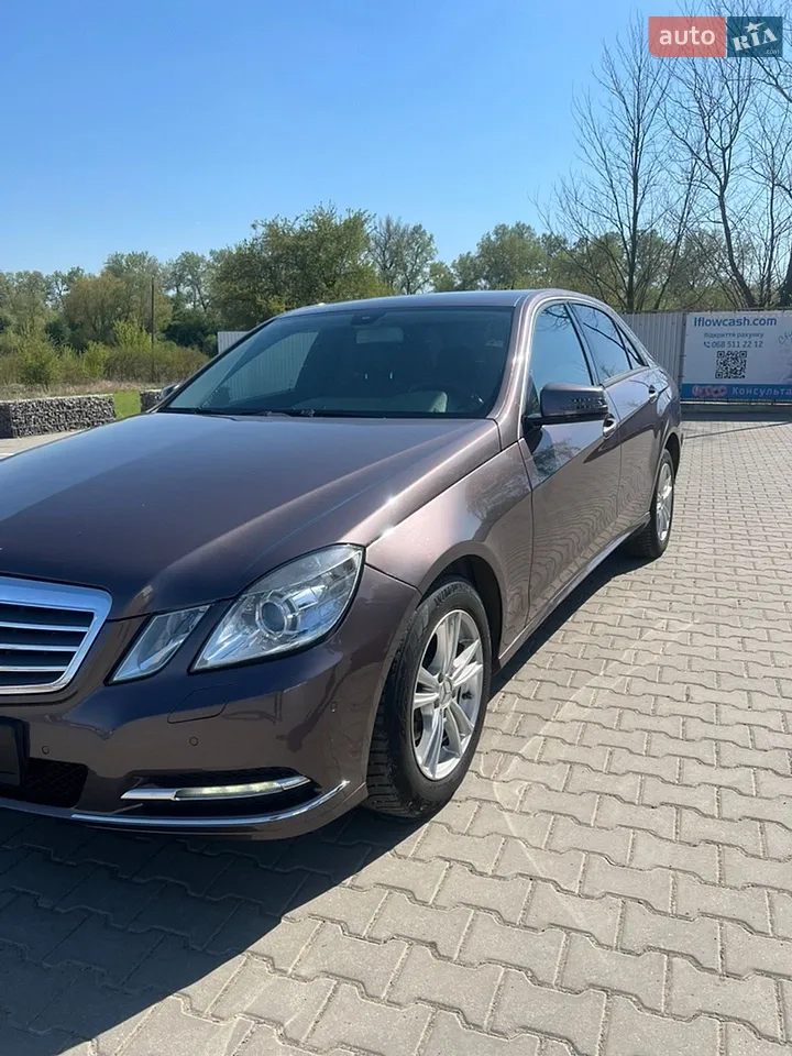2011 Mercedes-Benz E-klasse - мініатюра 20