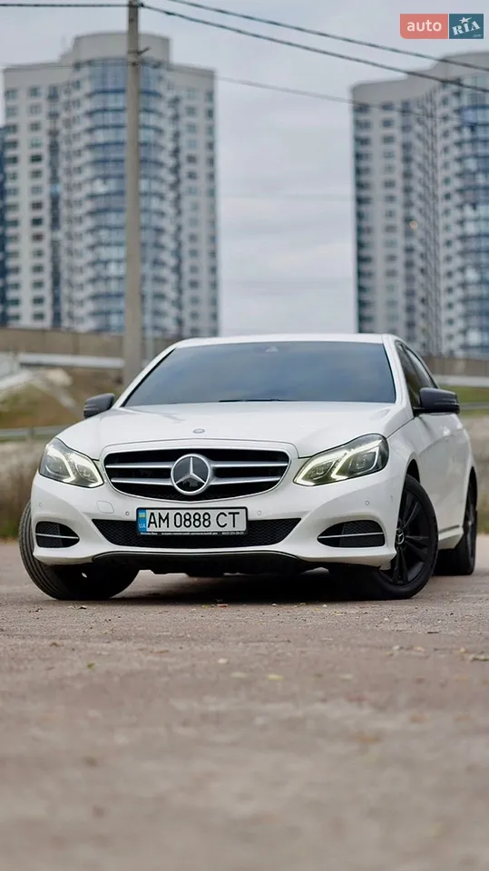 2013 Mercedes-Benz E-klasse - мініатюра 38