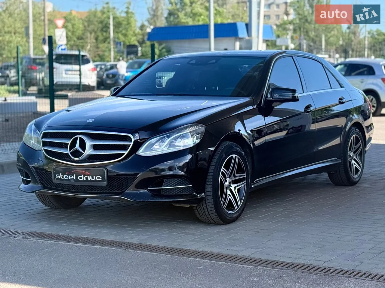 2013 Mercedes-Benz E-klasse - мініатюра 24