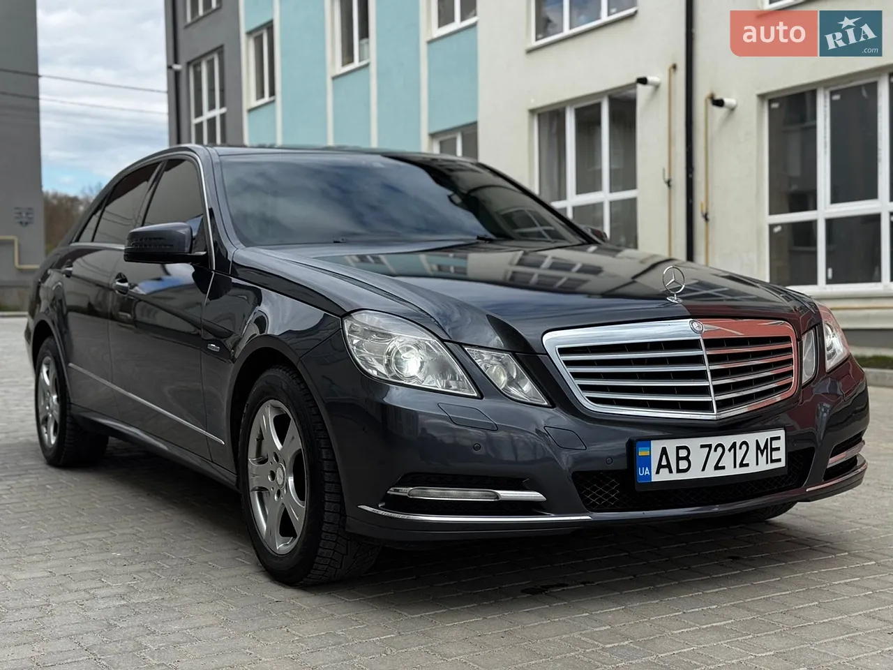 2010 Mercedes-Benz E-klasse - мініатюра 16