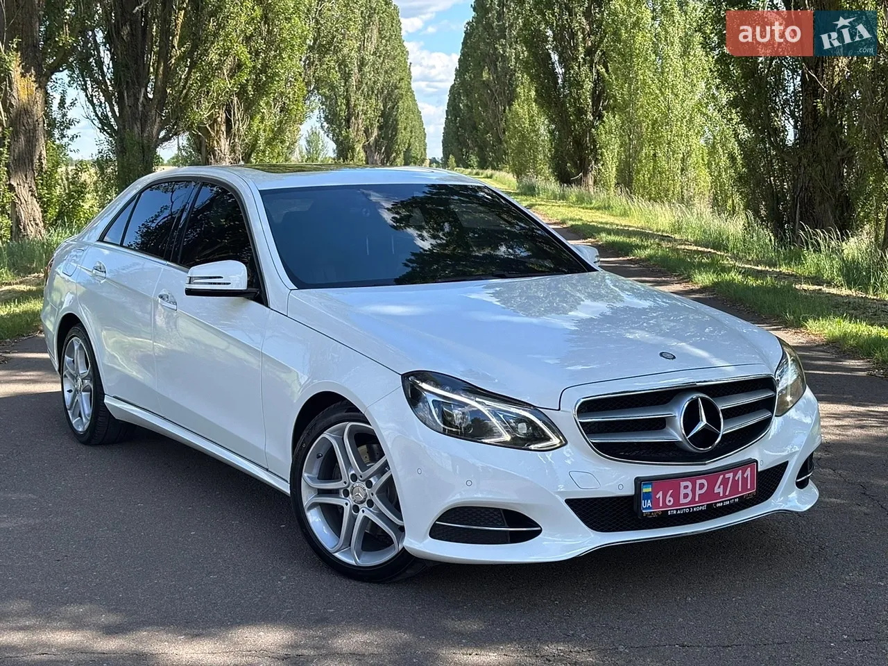 2015 Mercedes-Benz E-klasse - мініатюра 53