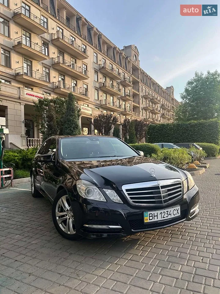 2010 Mercedes-Benz E-klasse - мініатюра 25
