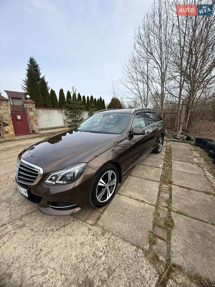 2013 Mercedes-Benz E-klasse - мініатюра 35