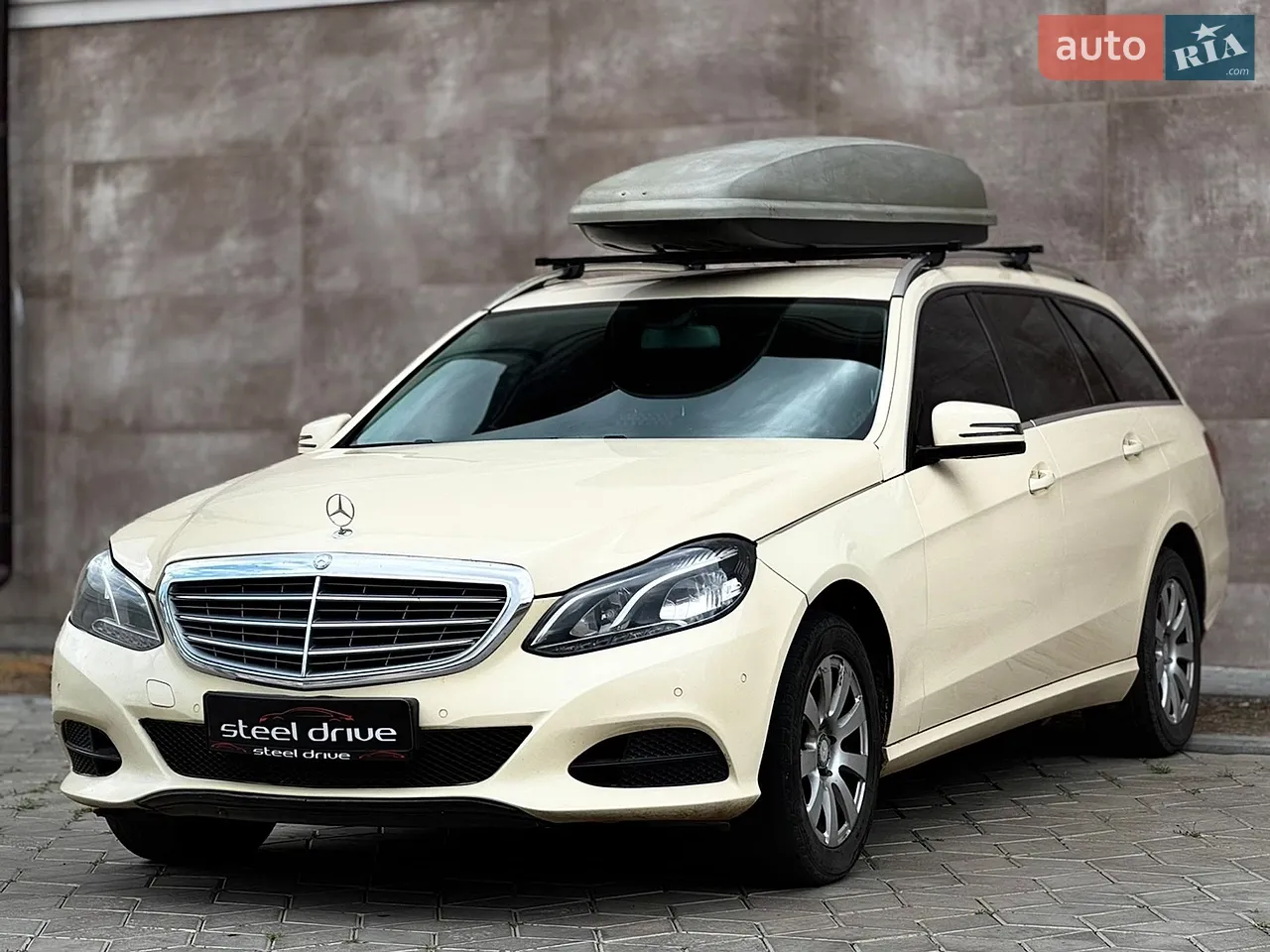 2016 Mercedes-Benz E-klasse - мініатюра 28