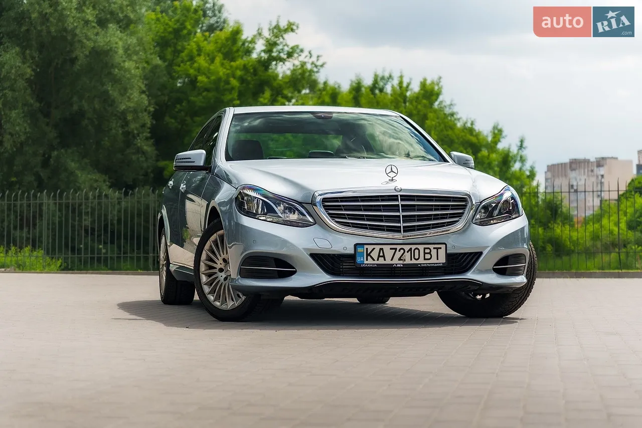2013 Mercedes-Benz E-klasse - мініатюра 30