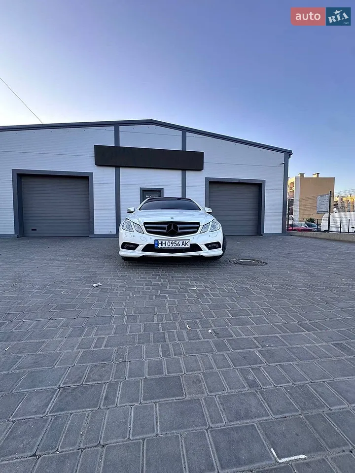 2010 Mercedes-Benz E-klasse - мініатюра 30